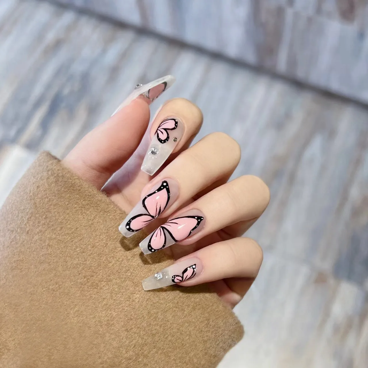 A1354 — Press-On Nails product photo 1