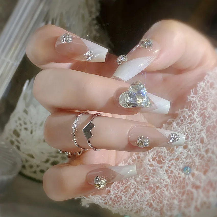 A8372 — Press-On Nails product photo 1