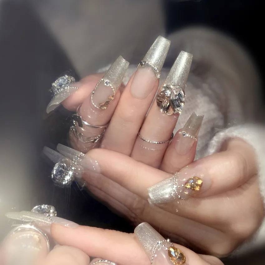 A0542 — Press-On Nails product photo 1