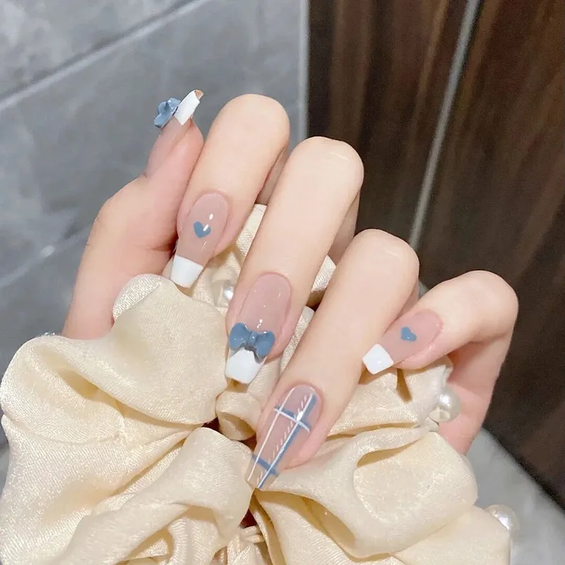 A0004 — Press-On Nails product photo 1