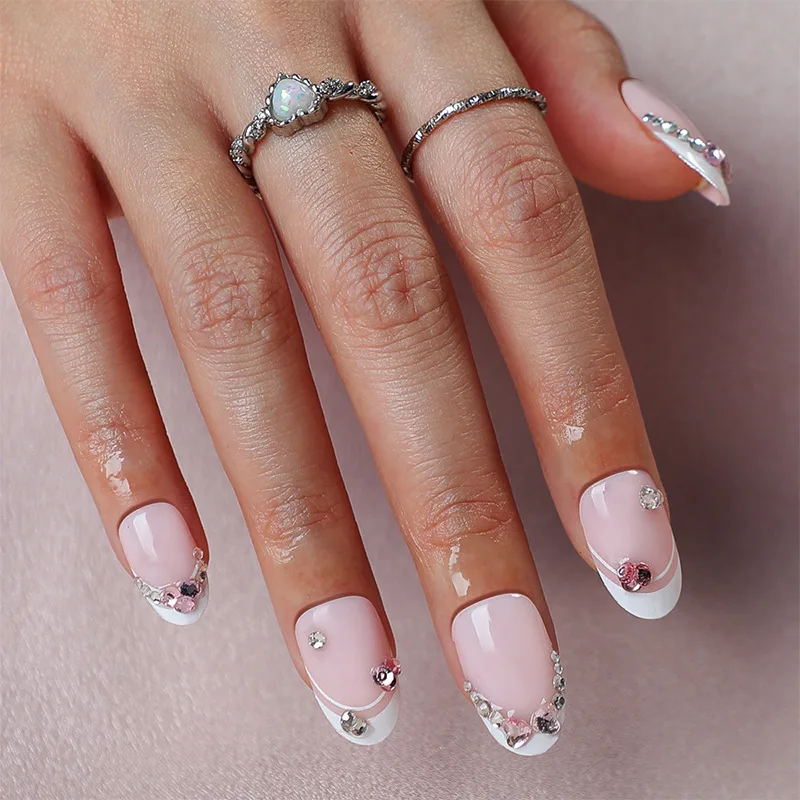 B4951 — Press-On Nails product photo 1