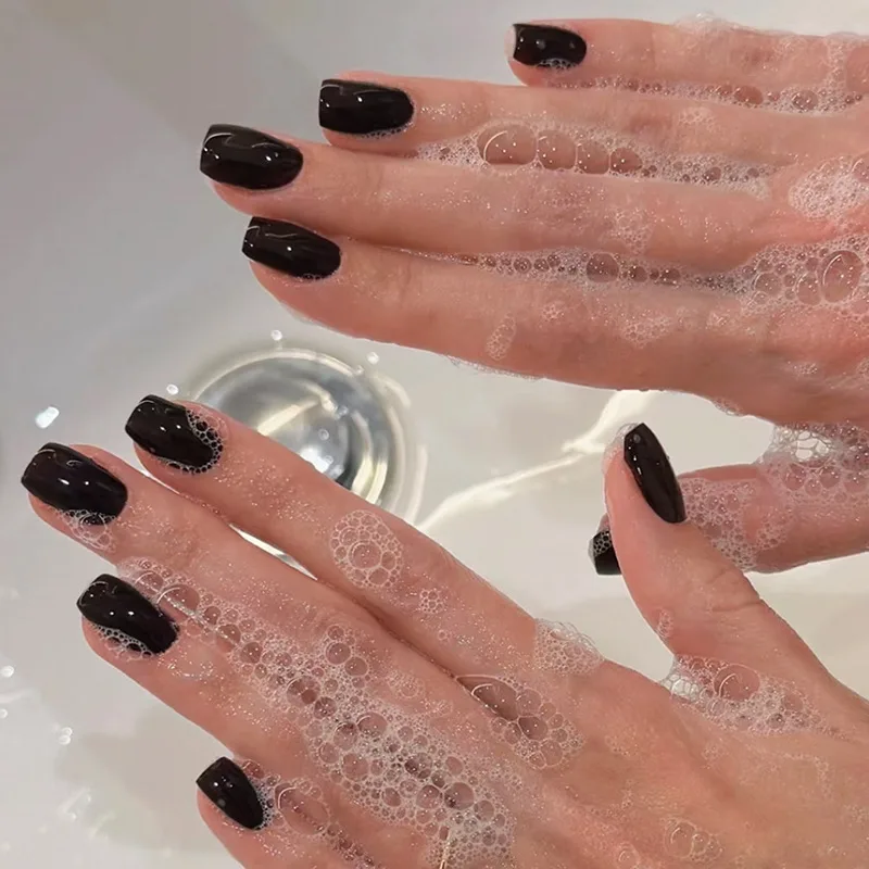B7853 — Press-On Nails product photo 1