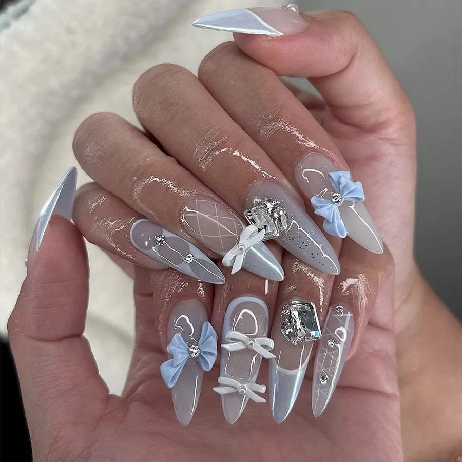 B7246 — Press-On Nails product photo 1