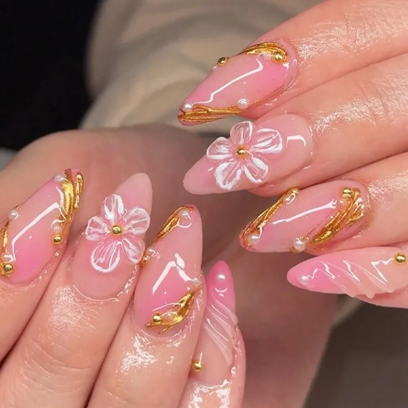 B8201 — Press-On Nails product photo 1