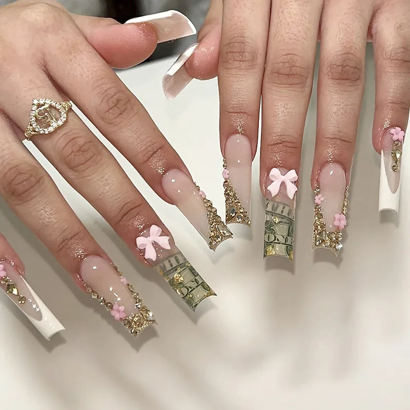 B8418 — Press-On Nails product photo 1