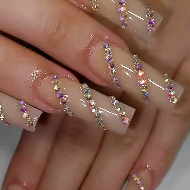 B9831 — Press-On Nails product photo 1