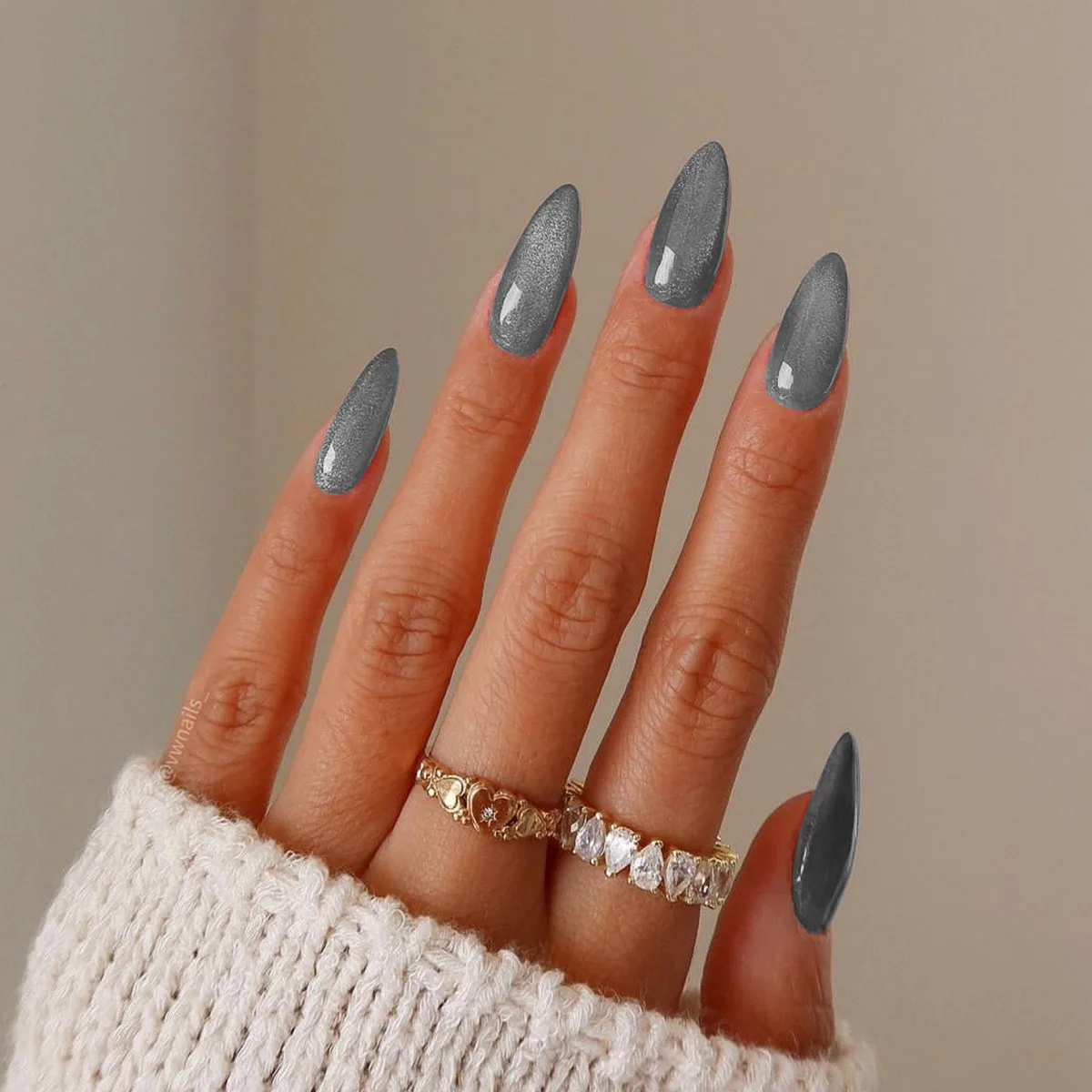B6757 — Press-On Nails product photo 1