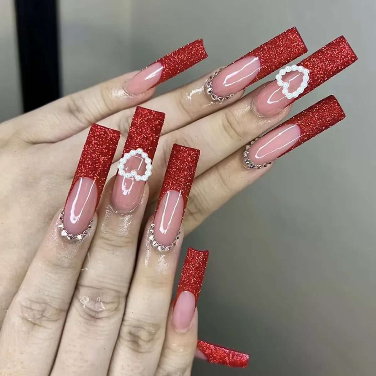B6505 — Press-On Nails product photo 1