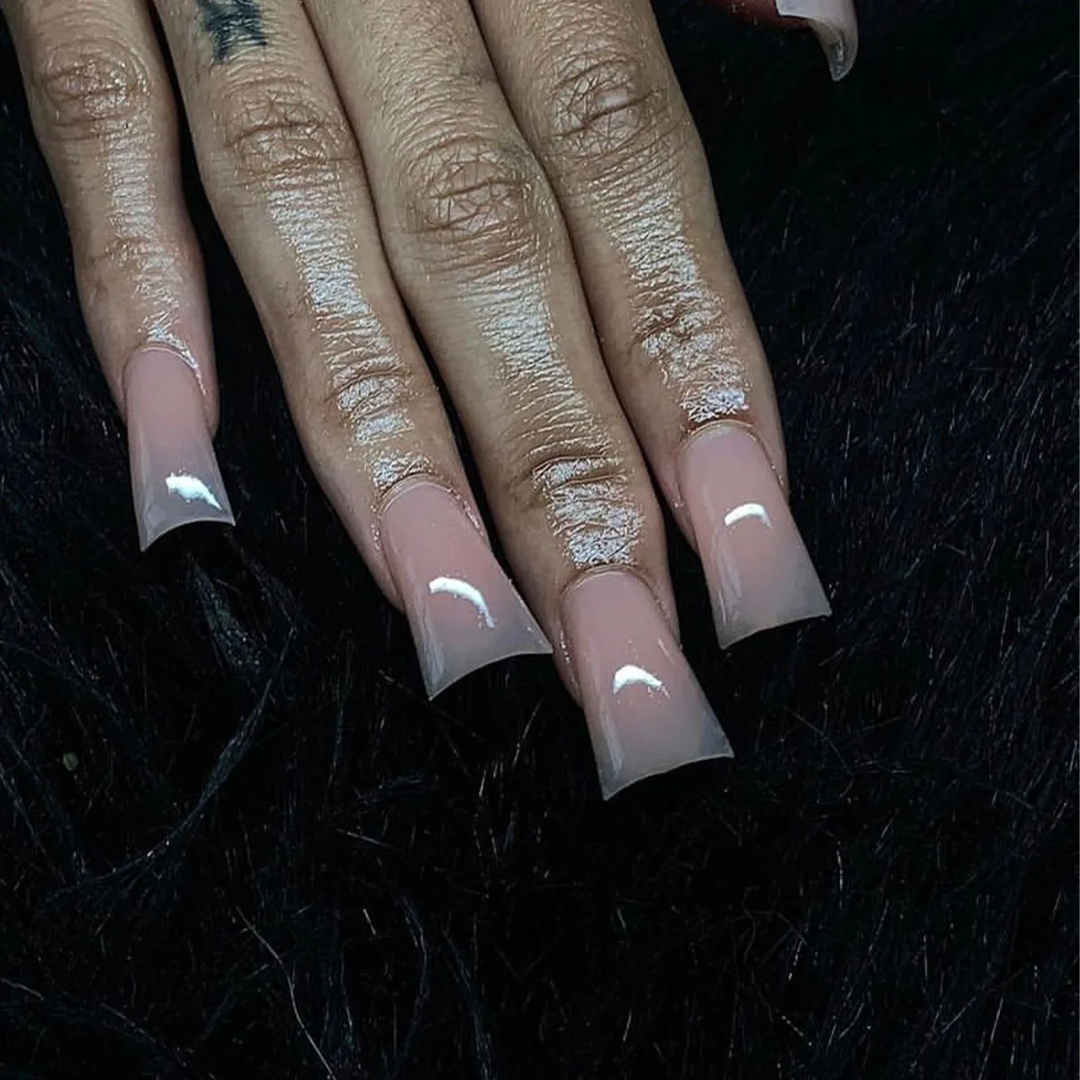 B3619 — Press-On Nails product photo 1
