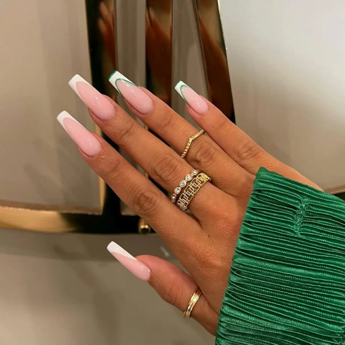 B9649 — Press-On Nails product photo 1