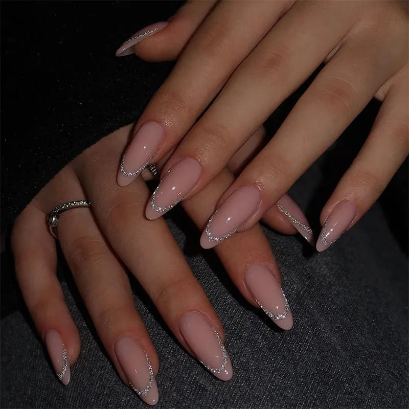 B6121 — Press-On Nails product photo 1