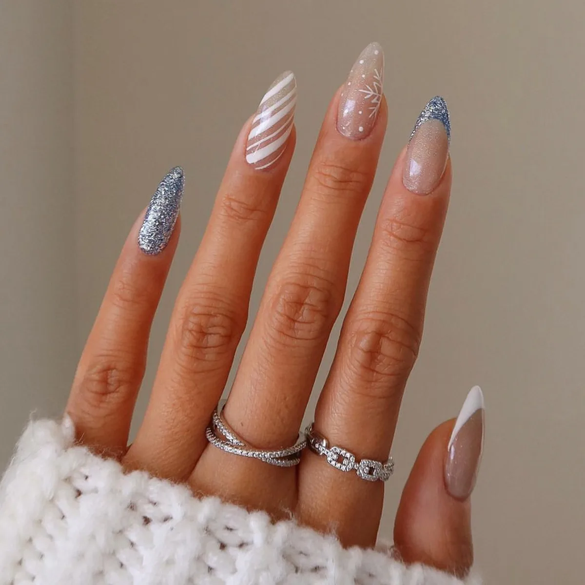 B4475 — Press-On Nails product photo 1