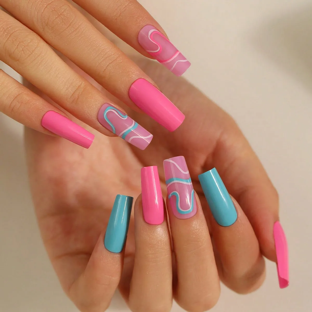 B0785 — Press-On Nails product photo 1