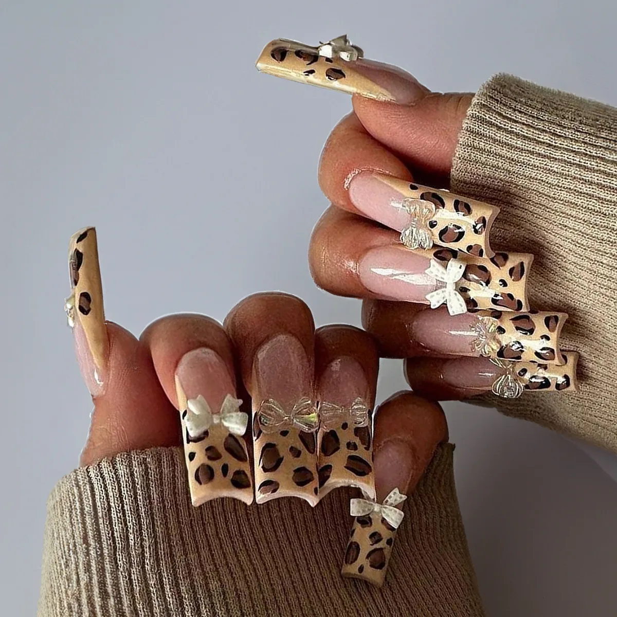 B7656 — Press-On Nails product photo 1