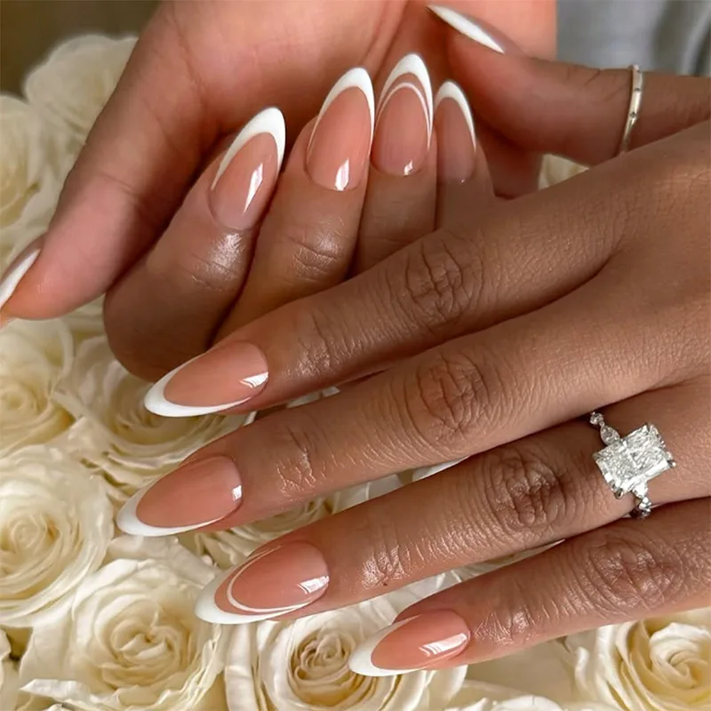 B2661 — Press-On Nails product photo 1