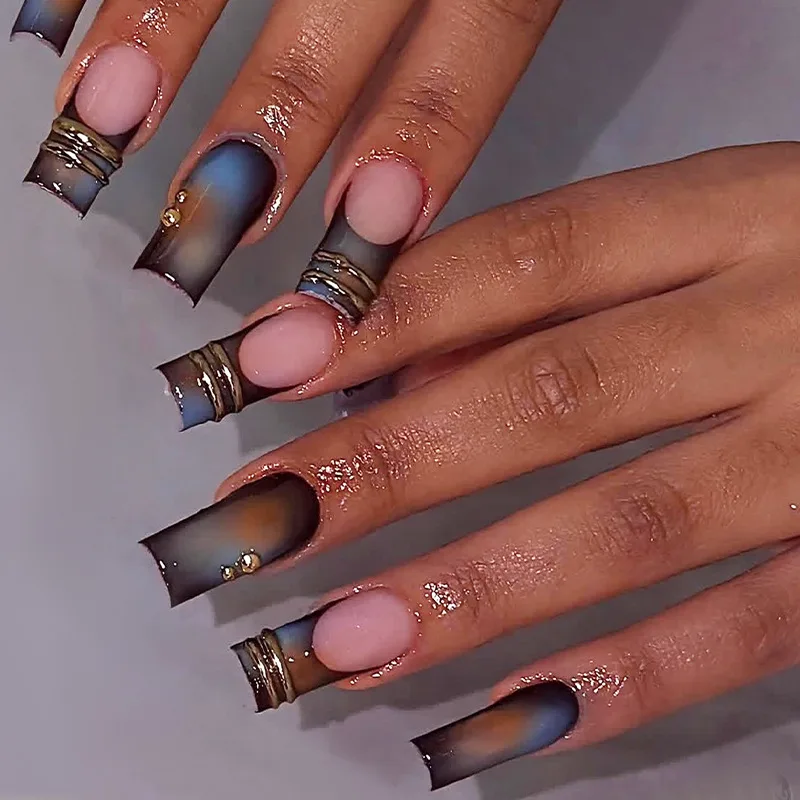 B2976 — Press-On Nails product photo 1