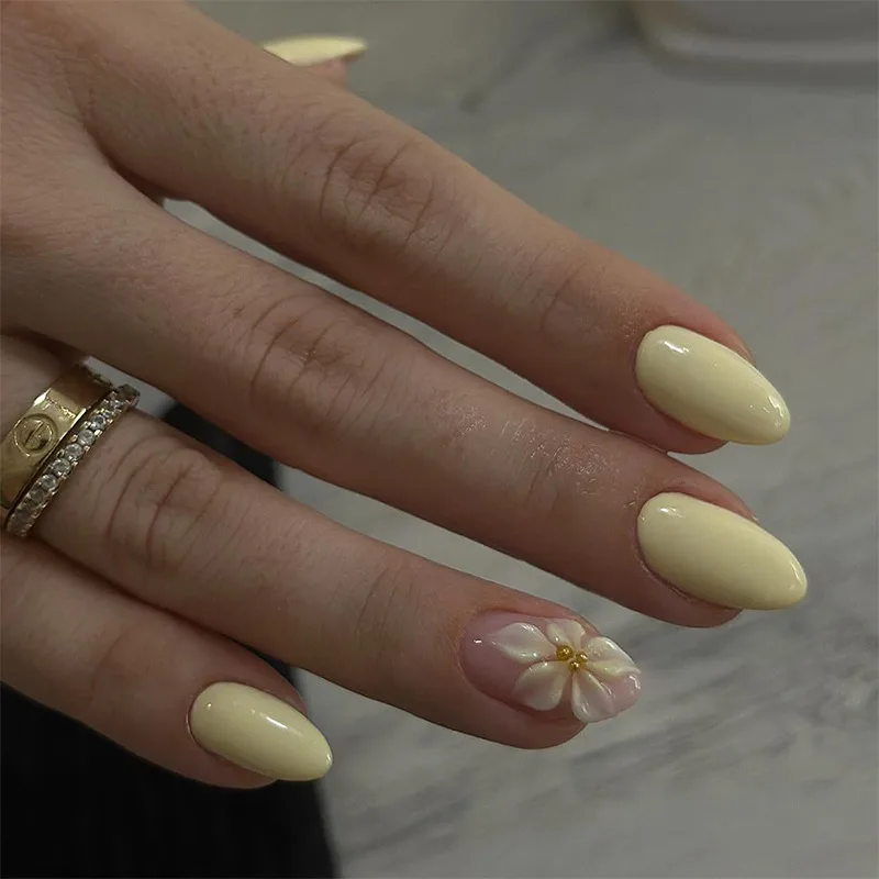 B3851 — Press-On Nails product photo 1