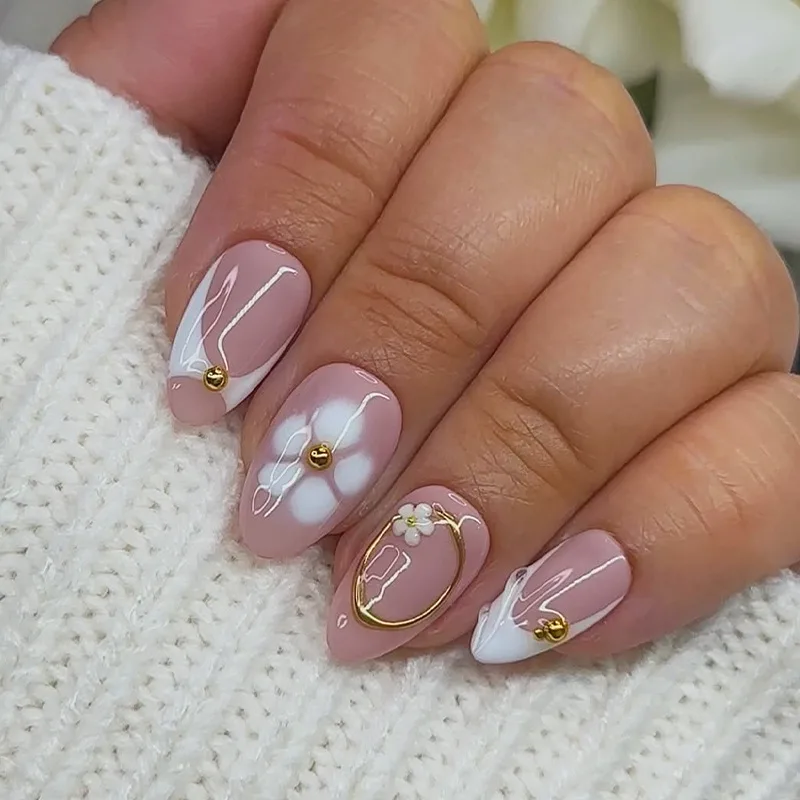 B1370 — Press-On Nails product photo 1