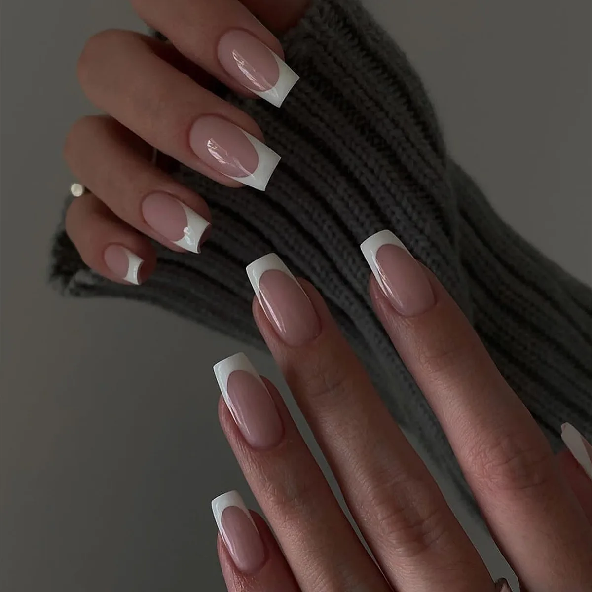B2080 — Press-On Nails product photo 1