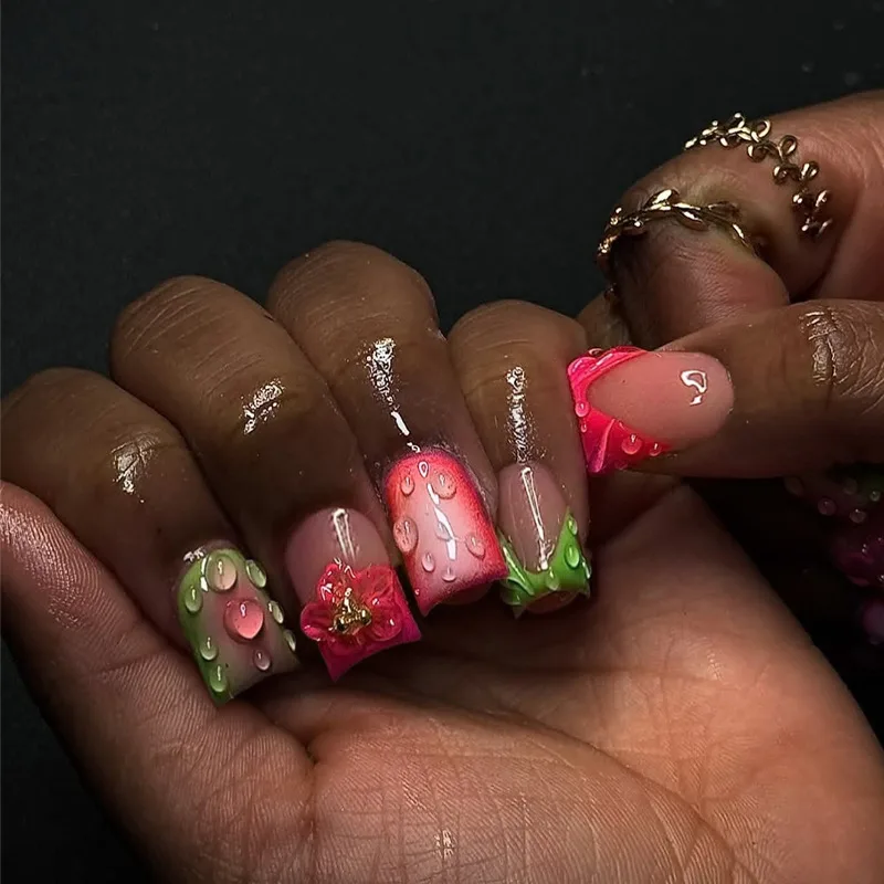 B1030 — Press-On Nails product photo 1
