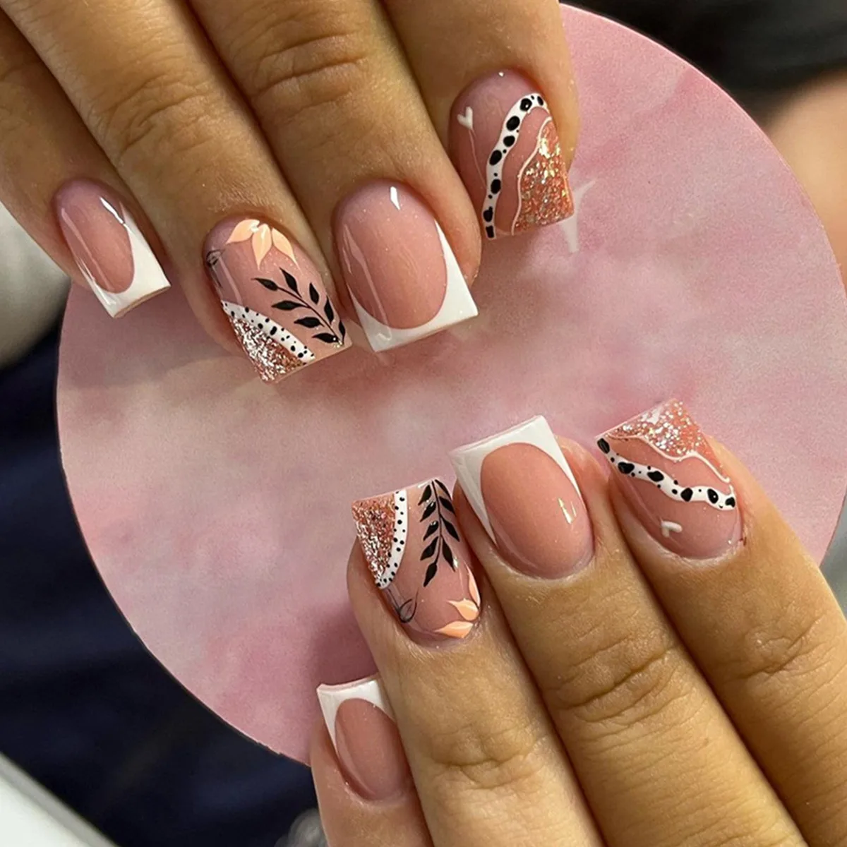 B2867 — Press-On Nails product photo 1