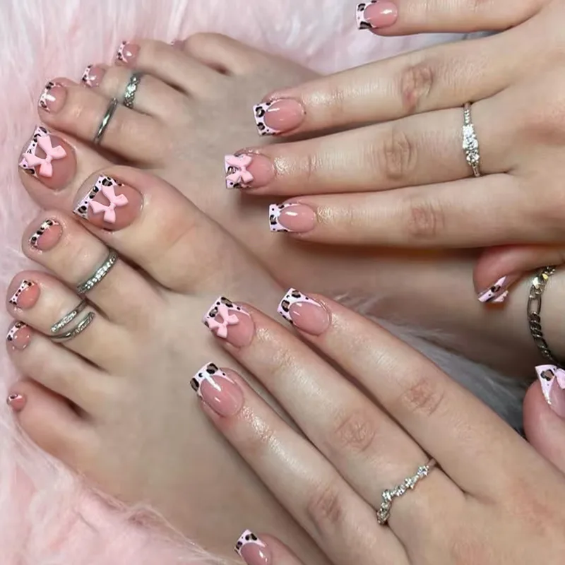 B3692 — Press-On Nails product photo 1