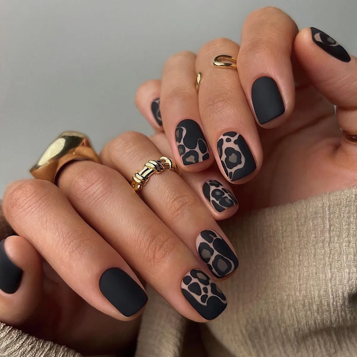 B6280 — Press-On Nails product photo 1