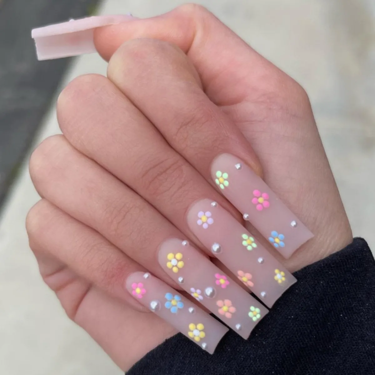 B3633 — Press-On Nails product photo 1