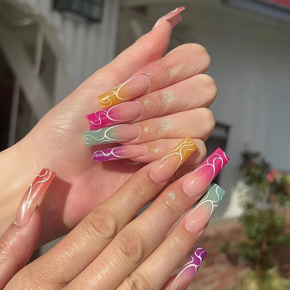 B5832 — Press-On Nails product photo 1