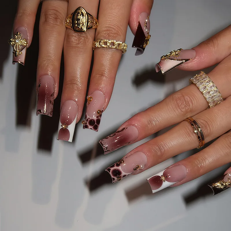 B7626 — Press-On Nails product photo 1