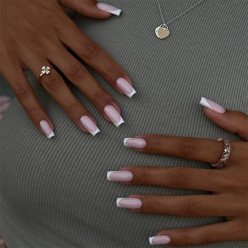 B8362 — Press-On Nails product photo 1