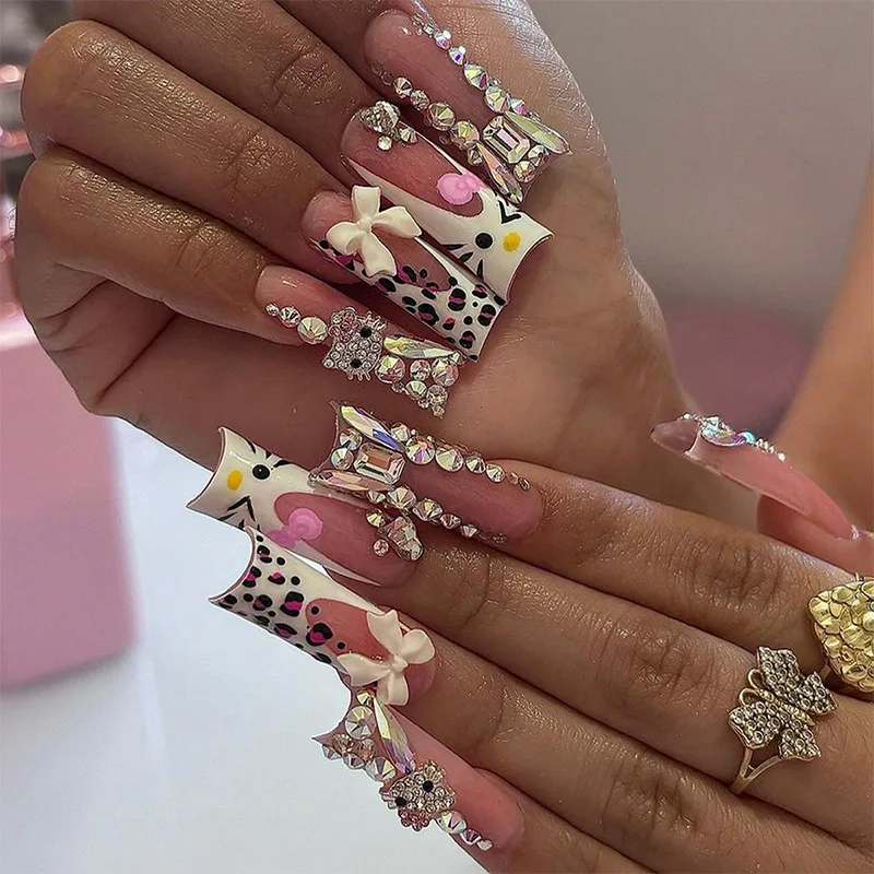 B4034 — Press-On Nails product photo 1
