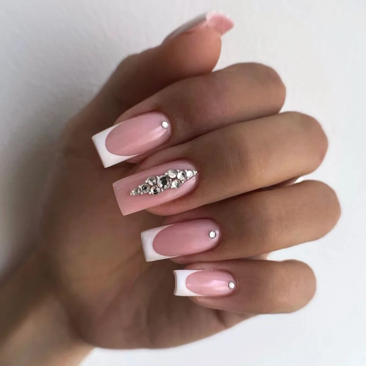 B6285 — Press-On Nails product photo 1