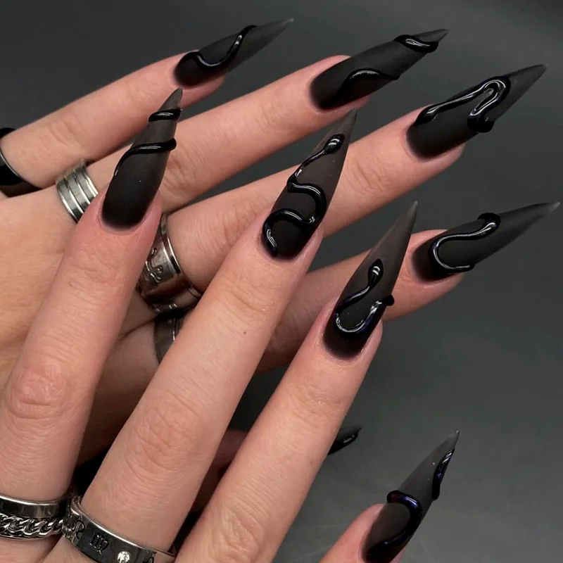 B7835 — Press-On Nails product photo 1
