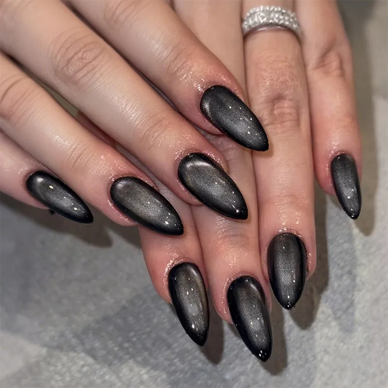 B6130 — Press-On Nails product photo 1