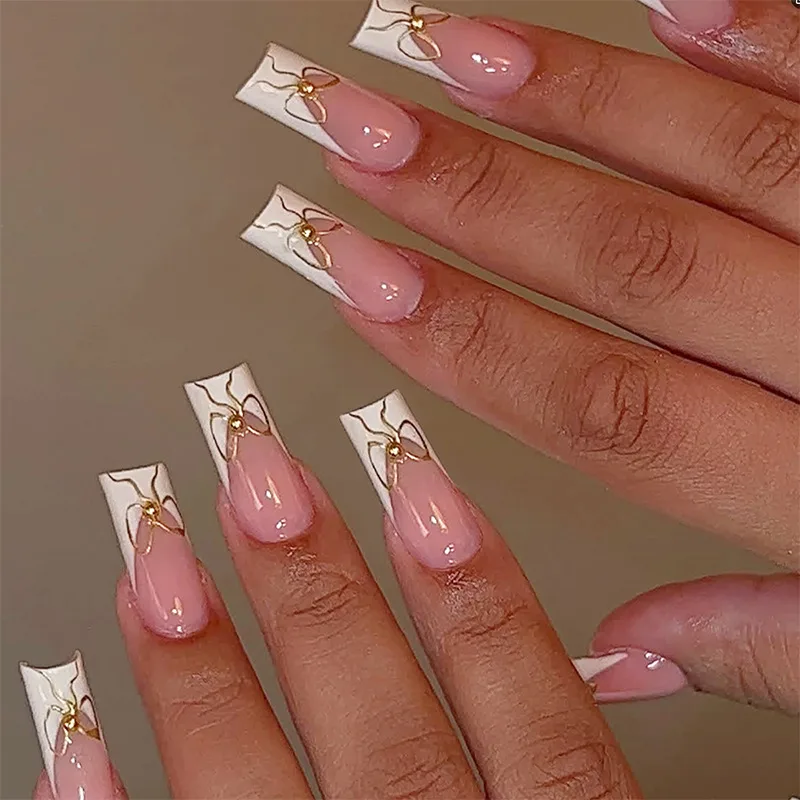 B1023 — Press-On Nails product photo 1