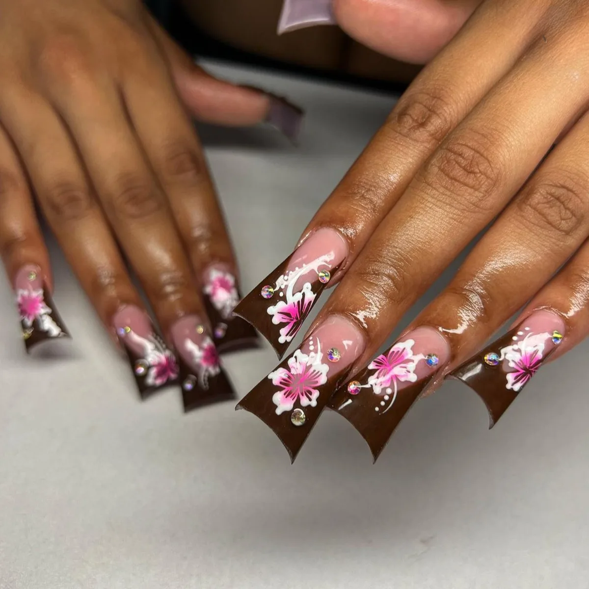 B4095 — Press-On Nails product photo 1
