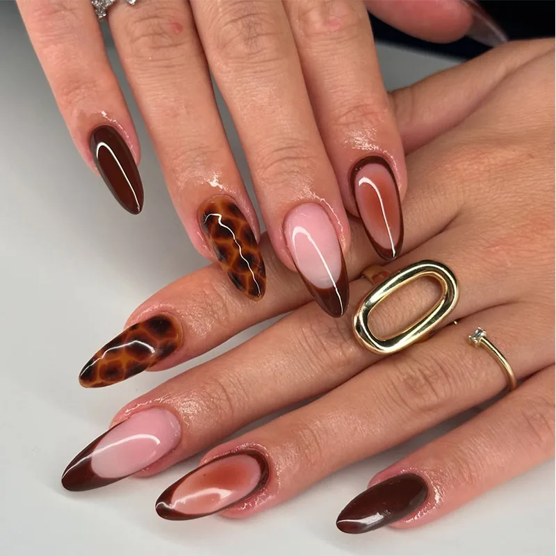 B6585 — Press-On Nails product photo 1