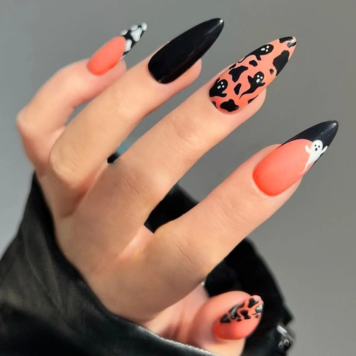 B2054 — Press-On Nails product photo 1
