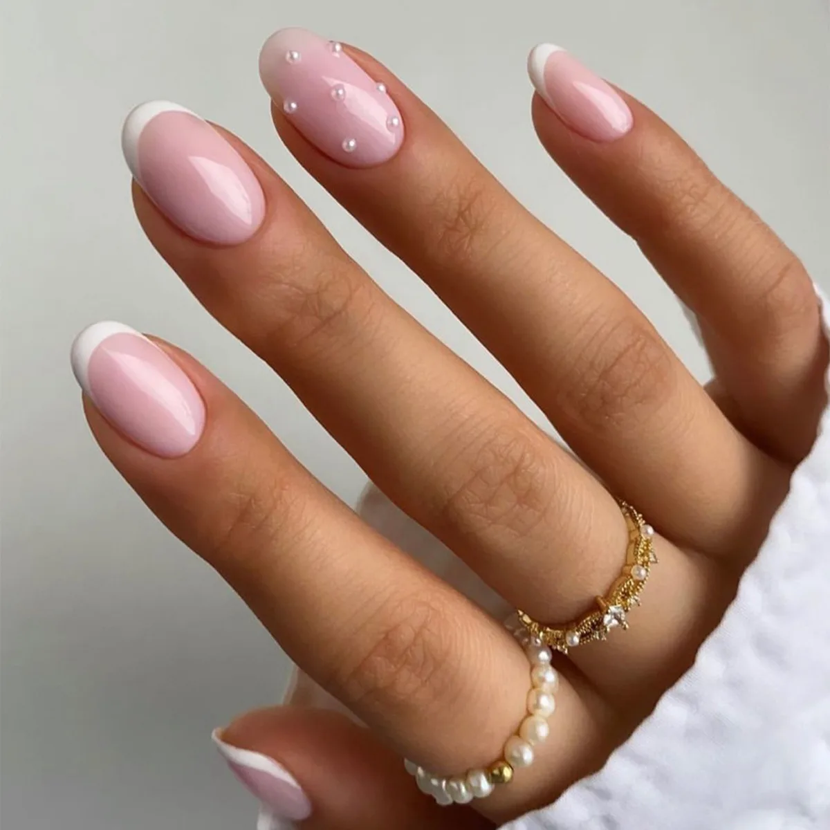 B8404 — Press-On Nails product photo 1