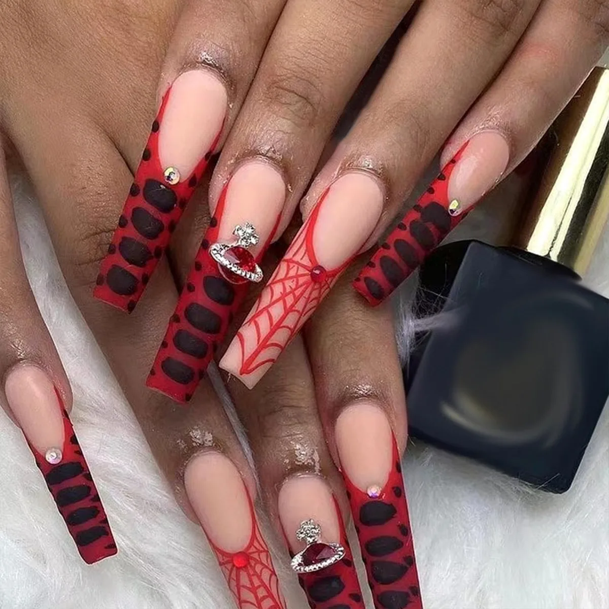 B4467 — Press-On Nails product photo 1