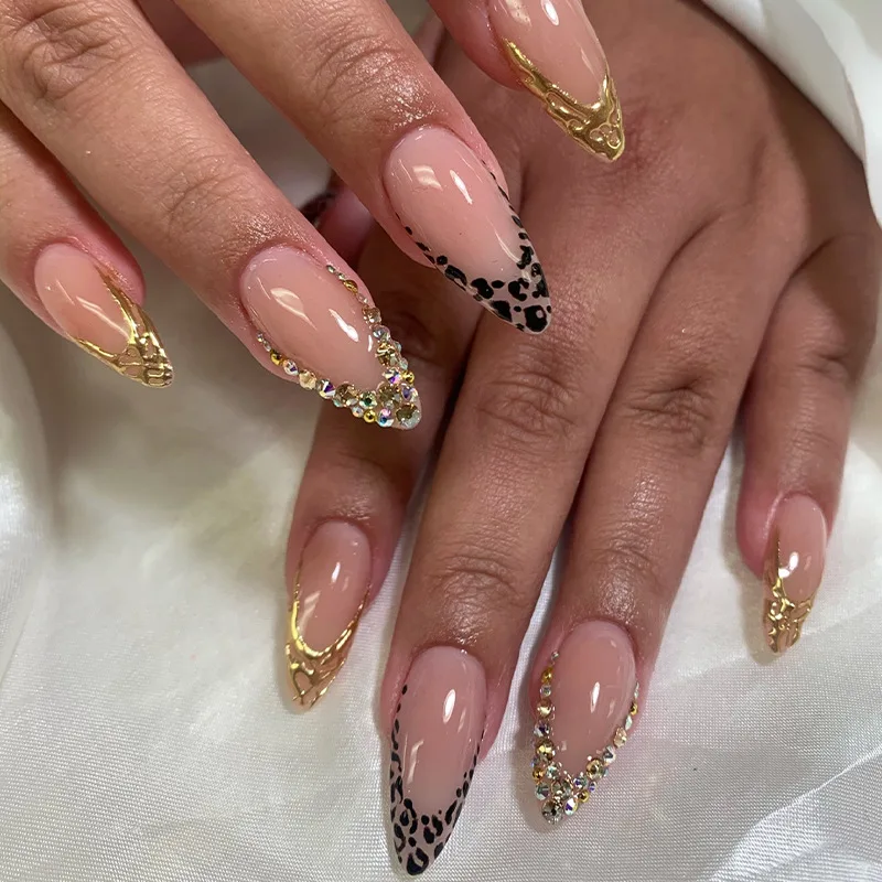 B3057 — Press-On Nails product photo 1