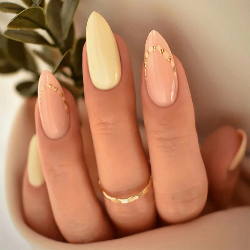 B5776 — Press-On Nails product photo 1