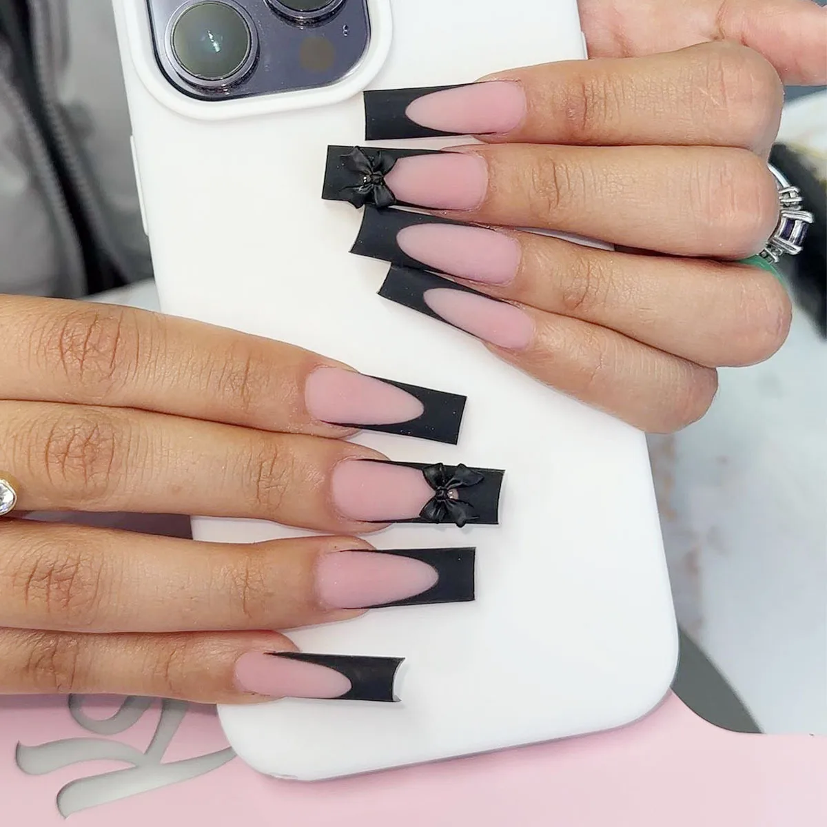 B1527 — Press-On Nails product photo 1