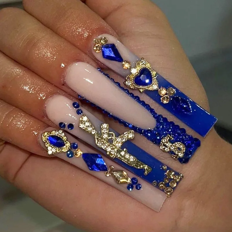 B8929 — Press-On Nails product photo 1
