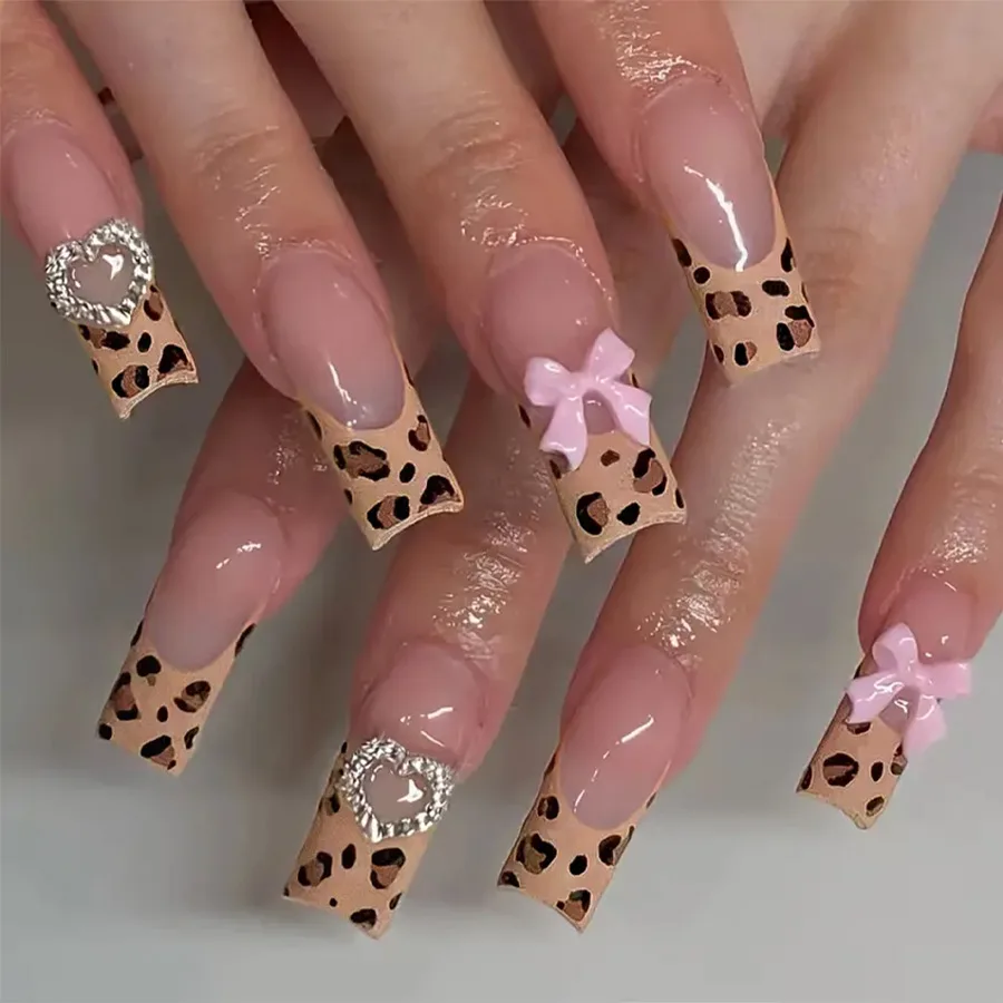 B0512 — Press-On Nails product photo 1