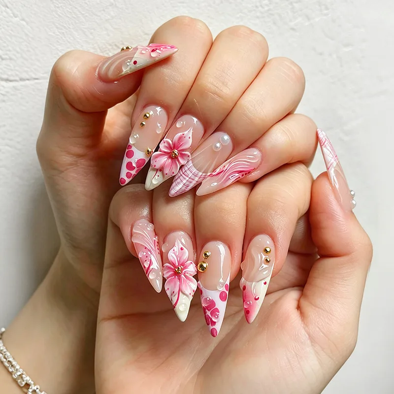 B7324 — Press-On Nails product photo 1
