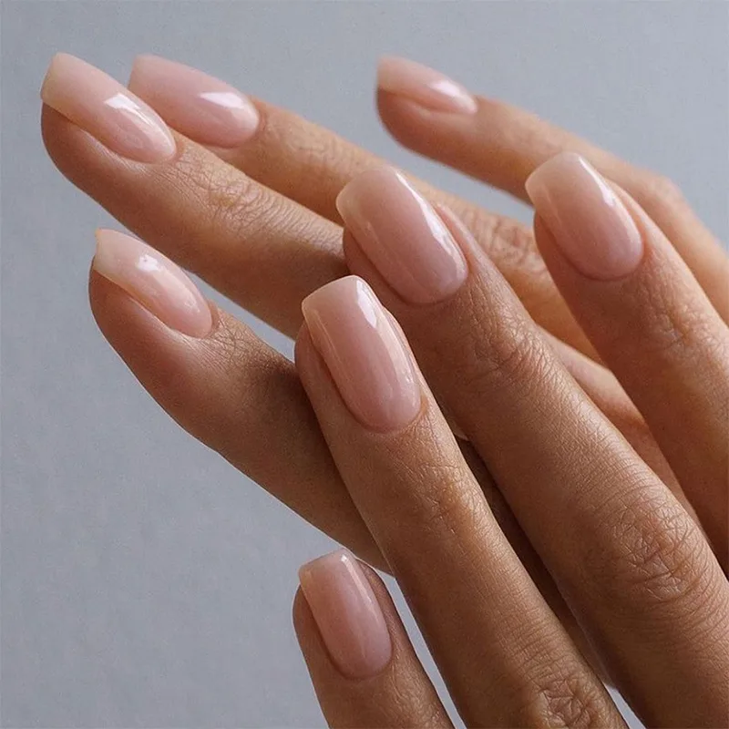 B1652 — Press-On Nails product photo 1