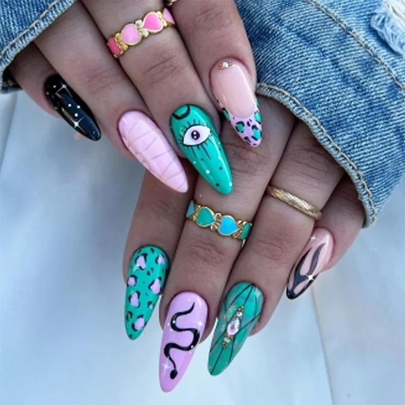 B6762 — Press-On Nails product photo 1
