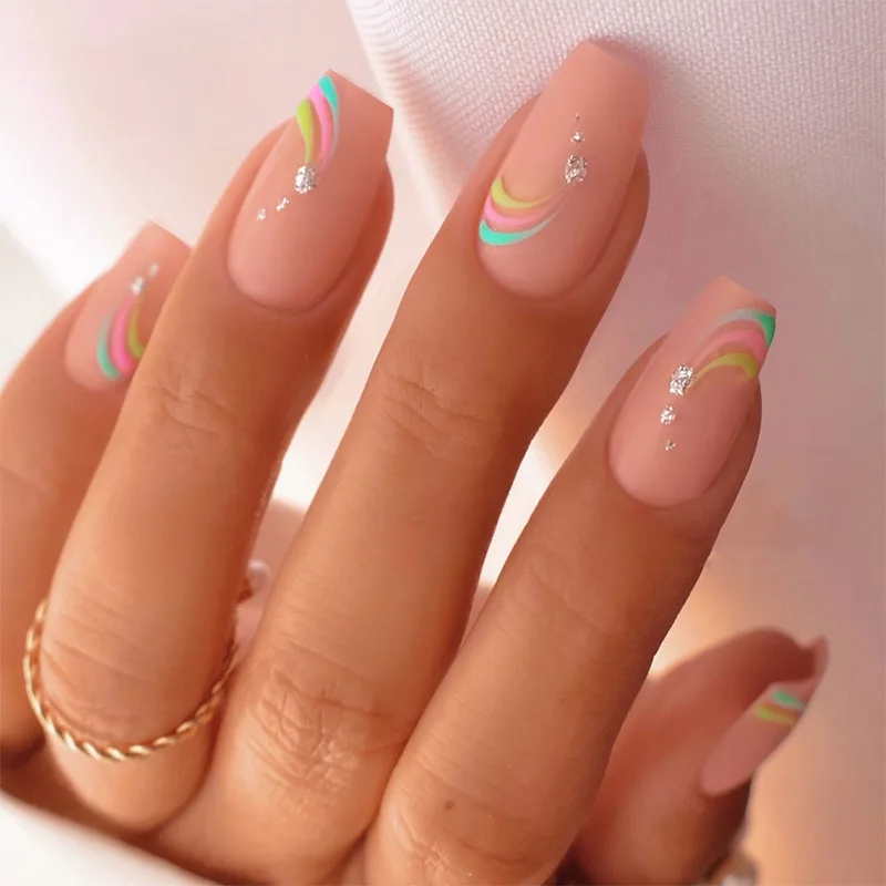 B9420 — Press-On Nails product photo 1